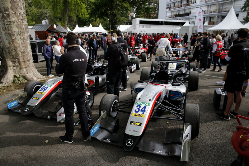 Jake Hughes, Hitech Grand Prix, Dallara F317 - Mercedes-Benz, Nikita Mazepin, Hitech Grand Prix, Dallara F317 - Mercedes-Benz