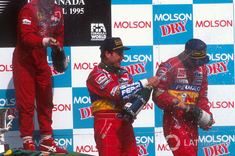 Podyum: Yarış galibi Jean Alesi, Ferrari, 2. Rubens Barrichello, Jordan, 3. Eddie Irvine, Jordan