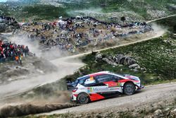 Яри-Матти Латвала и Миикка Анттила, Toyota Yaris WRC, Toyota Gazoo Racing WRC