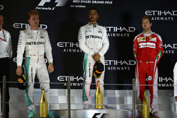 Podium: race winner Lewis Hamilton, Mercedes AMG F1, second place Nico Rosberg, Mercedes AMG F1 , third place Sebastian Vettel, Ferrari