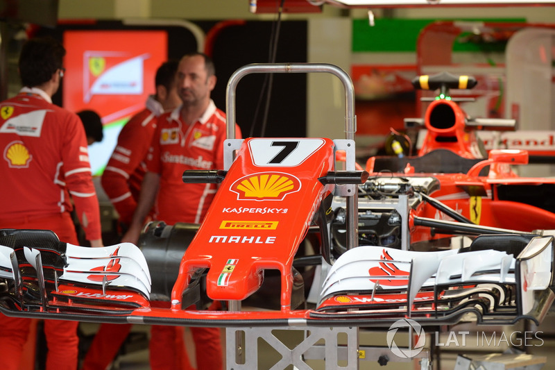Ferrari SF70H nose and front wing