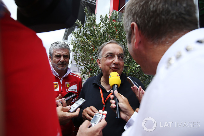 Sergio Marchionne, CEO, Fiat Chrysler ve Ferrari, Maurizio Arrivabene, Takım Patronu, Ferrari