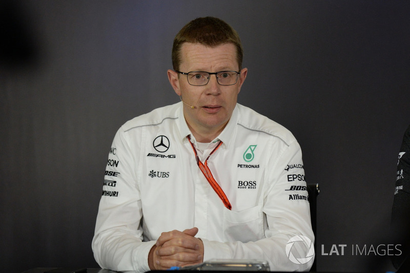 Andy Cowell, director de sistemas de propulsión de alto rendimiento AMG Mercedes en la Conferencia de prensa