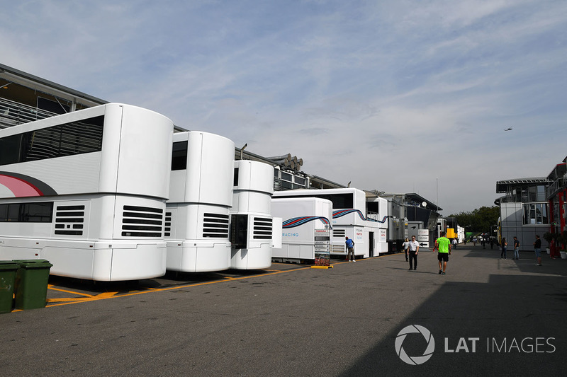 Paddock and motorhomes