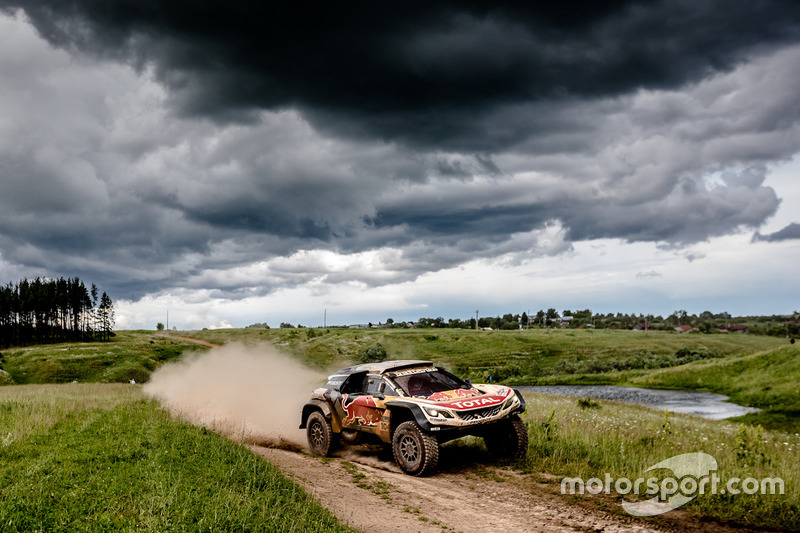 #104 Peugeot Sport Peugeot 3008 DKR: Sébastien Loeb, Daniel Elena