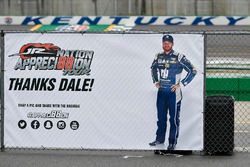 Dankesgruß an Dale Earnhardt Jr.