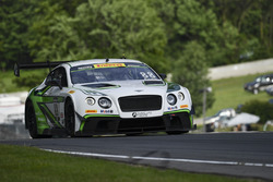 #88 Absolute Racing Bentley Continental GT3: Adderly Fong