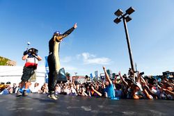 Jean-Eric Vergne, Techeetah, celebra en el podio