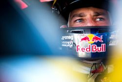 Shane van Gisbergen, Triple Eight Race Engineering Holden