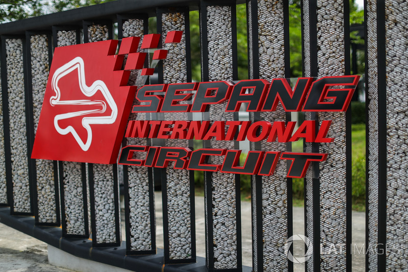 Circuit logo
