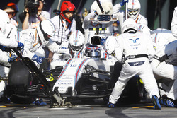 Lance Stroll, Williams FW40, in the pits