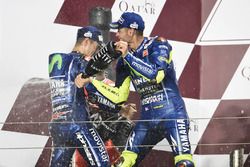 Podium: race winner Maverick Viñales, Yamaha Factory Racing, third place Valentino Rossi, Yamaha Fac