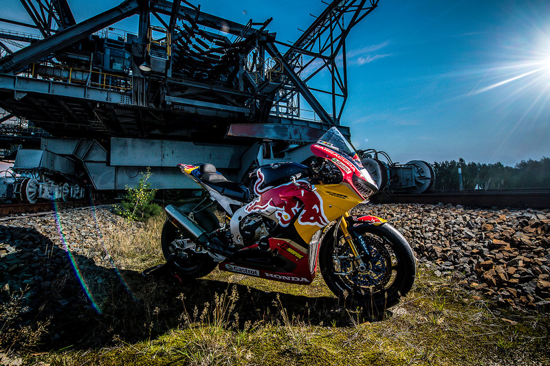 Das Bike von Stefan Bradl, Honda World Superbike Team am F60 Bagger