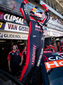 Race winner Shane van Gisbergen, Triple Eight Race Engineering Holden