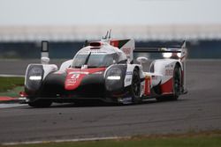 #8 Toyota Gazoo Racing Toyota TS050 Hybrid: Anthony Davidson, Sébastien Buemi, Kazuki Nakajima