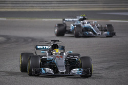 Lewis Hamilton, Mercedes F1 W08, Valtteri Bottas, Mercedes F1 W08