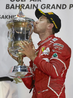 Podium: race winner Sebastian Vettel, Ferrari