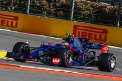 Карлос Сайнс-мл., Scuderia Toro Rosso STR12