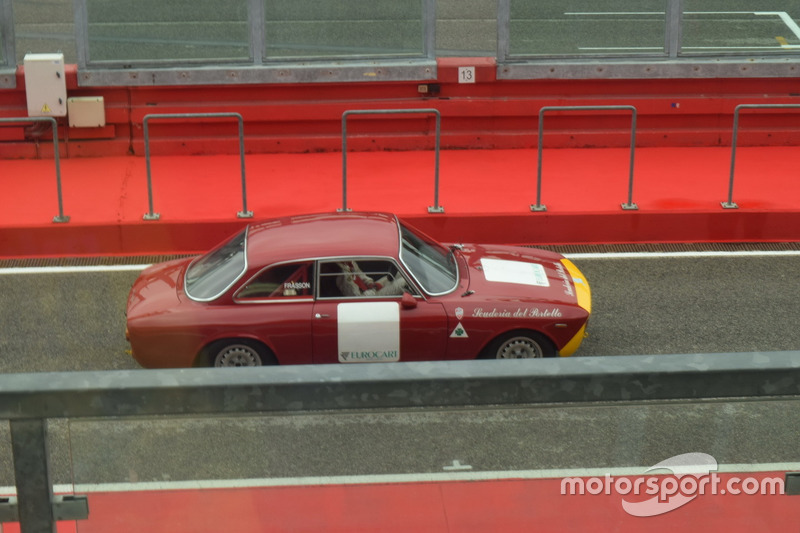 Alfa Romeo Storica sulla pitlane