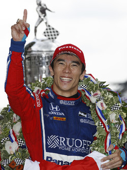 Winner Takuma Sato, Andretti Autosport Honda