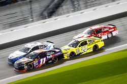 Denny Hamlin, Joe Gibbs Racing Toyota; Brad Keselowski, Team Penske Ford; Matt Kenseth, Joe Gibbs Ra