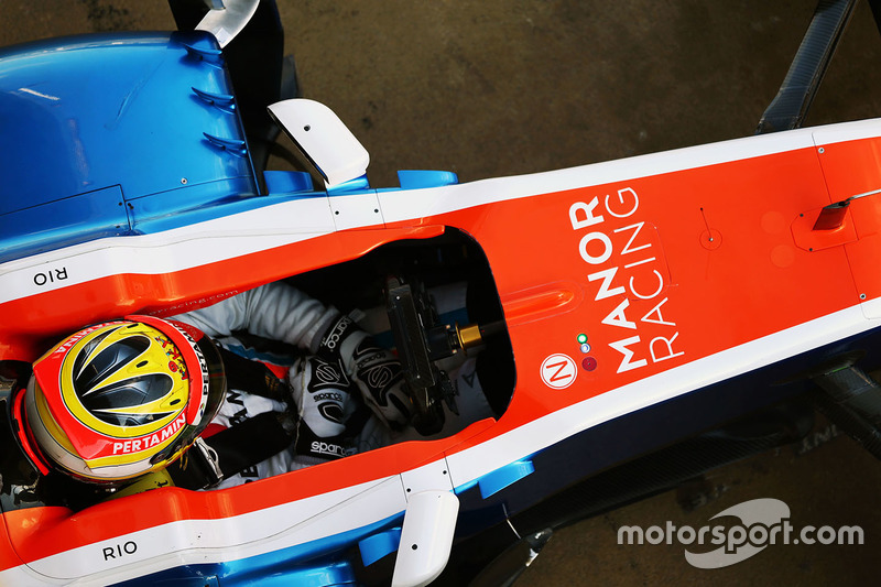 4. Rio Haryanto, Manor Racing MRT05