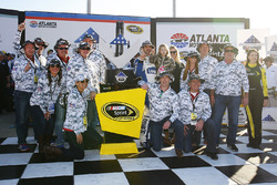 Race winner Jimmie Johnson, Hendrick Motorsports Chevrolet celebrates