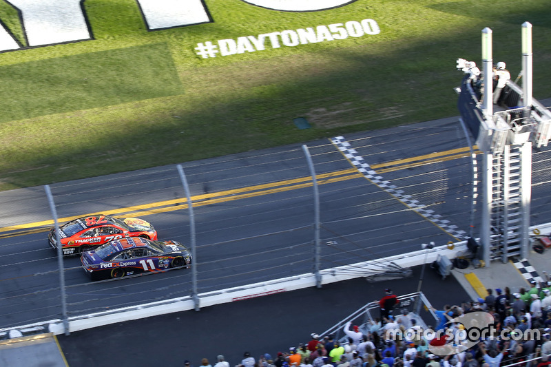 2016: #11 Denny Hamlin - Joe Gibbs Racing Toyota
