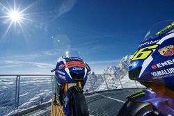 The 2016 Yamaha YZR-M1s of Jorge Lorenzo and Valentino Rossi, Yamaha Factory Racing