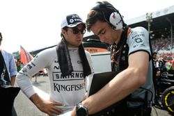 Sergio Perez, Sahara Force India F1 with Tim Wright, Sahara Force India F1 Team Race Engineer on the