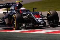 Jenson Button, McLaren MP4-31 on track