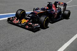 Daniil Kvyat, Scuderia Toro Rosso STR11