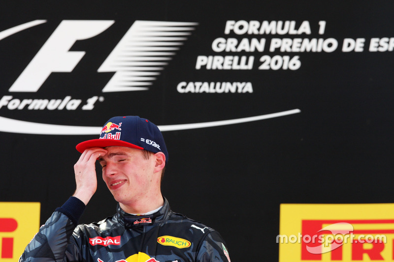 Winnaar Max Verstappen, Red Bull Racing viert op het podium