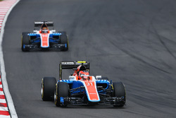 Esteban Ocon, Manor Racing MRT05 leads team mate Pascal Wehrlein, Manor Racing MRT05