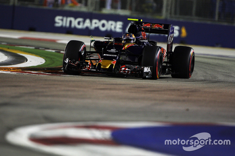 6: Carlos Sainz Jr., Scuderia Toro Rosso STR11