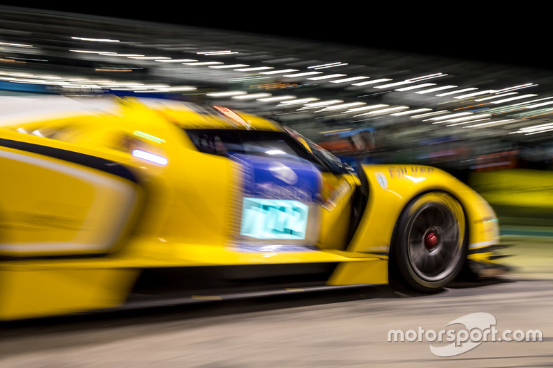 #702 Scuderia Cameron Glickenhaus, SCG SCG003C: Thomas Mutsch, Jeff Westphal, Andreas Simonsen, Felipe Laser