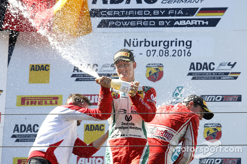 Podium: Mick Schumacher, Prema Powerteam 