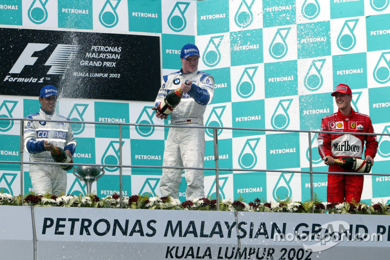 Podium: Sieger Ralf Schumacher, Williams; 2. Juan Pablo Montoya, Williams; 3. Michael Schumacher, Fe