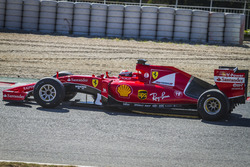 Kimi Raikkonen, Ferrari with 2017 Pirelli tyres