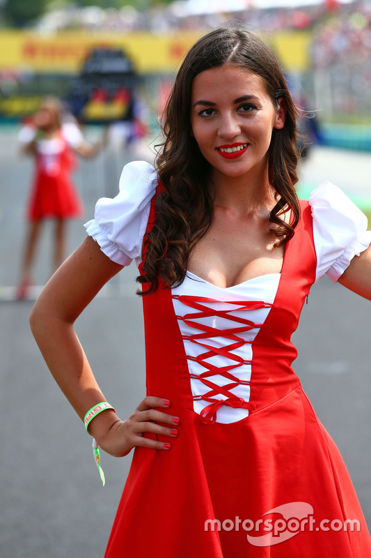 Grid girl