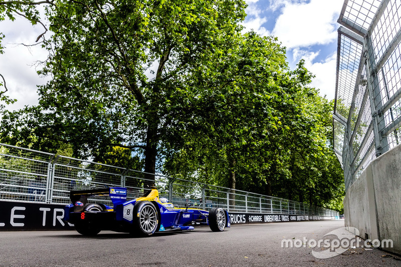Nicolas Prost se aproveitou do ótimo carro que a e.Dams tem e, preciso, venceu a corrida 1 do ePrix de Londres.