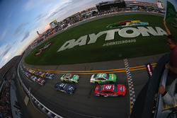 Départ : Greg Biffle, Roush Fenway Racing Ford mène