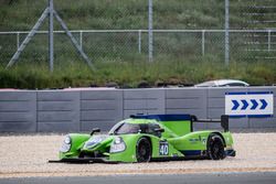 #40 Krohn Racing Ligier JS P2 Nissan: Tracy Krohn, Nic Jonsson, Joao Barbosa spins
