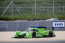 #40 Krohn Racing Ligier JS P2 Nissan: Tracy Krohn, Nic Jonsson, Joao Barbosa spins