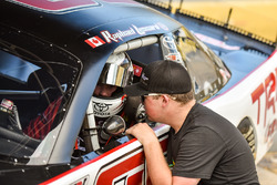 Raphael Lessard, David Gilliland Racing