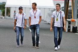 Felipe Massa, Williams, mit Alex Wurz und Paul di Resta