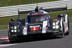 #1 Porsche Team Porsche 919 Hybrid: Timo Bernhard, Mark Webber, Brendon Hartley