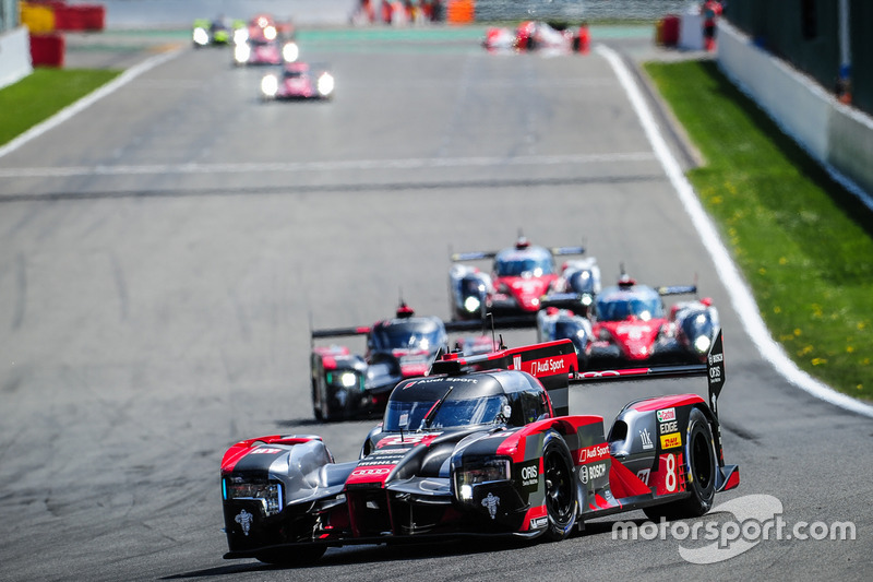 #8 Audi Sport Team Joest Audi R18 e-tron quattro: Lucas di Grassi, Loic Duval, Oliver Jarvis