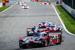 #8 Audi Sport Team Joest Audi R18 e-tron quattro: Lucas di Grassi, Loic Duval, Oliver Jarvis