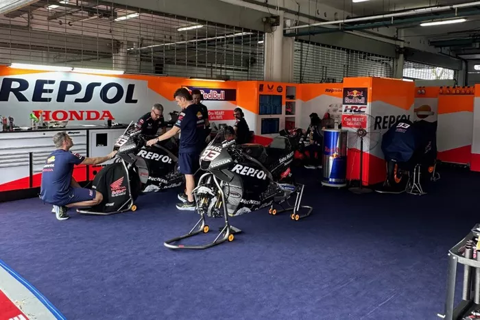 El box del Repsol Honda Team